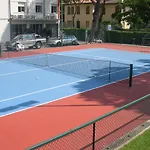 Ξενοδοχείο Bristol 3*