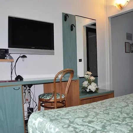Bristol Hotell Tirrenia