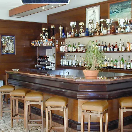 Hotel Bristol 3*