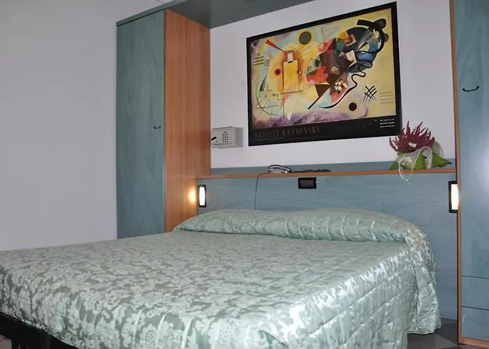 Bristol Hotel Tirrenia